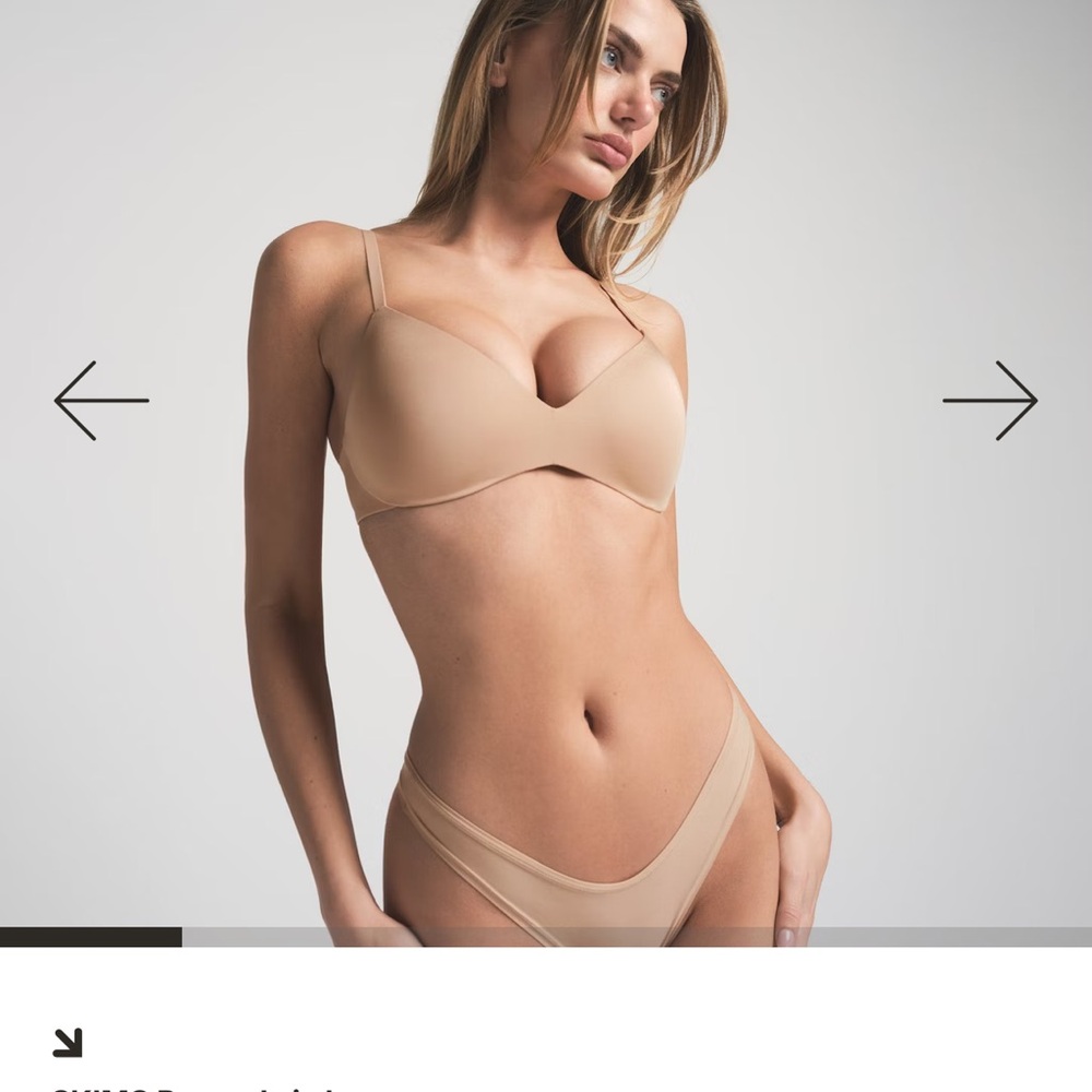 Skims Wireless Form Super Push Up Bra
